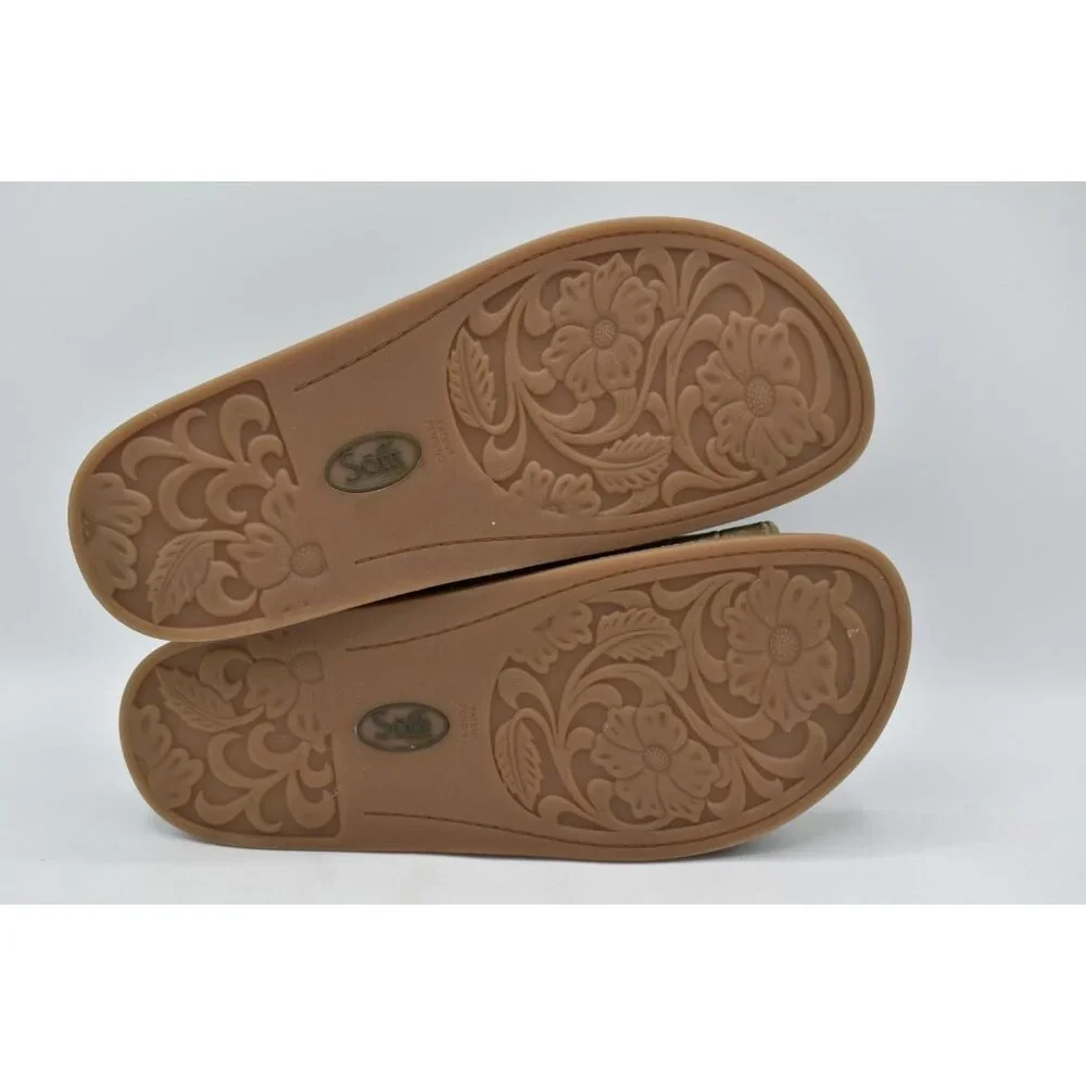 Sofft Women Size 7.5 Adalia Pale Olive Buckle Suede Croc Embossed Leather Sandal